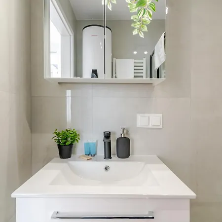 Szobiszowicka Modern By Bookinghost * غليفيتسه