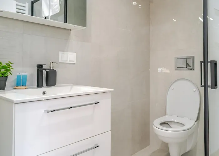 Szobiszowicka Modern By Bookinghost شقة غليفيتسه